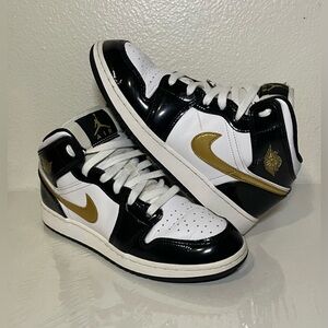 Jordan 1 Mid Patent Black White Gold Youths